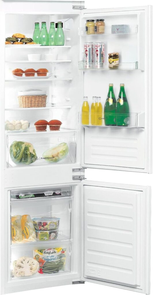Indesit BI 18A2 D/I UK Intergrated Fridge Freezer - White           [Energy Class E]
