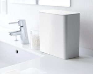Yamazaki 4268 Magnetic Trash Can Review