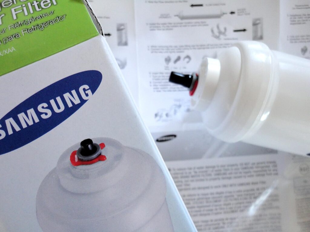 Samsung Genuine External  Push Fit  Inline Fridge Water Filter for RSH7UNBP American Style Side By Side Fridge Freezer