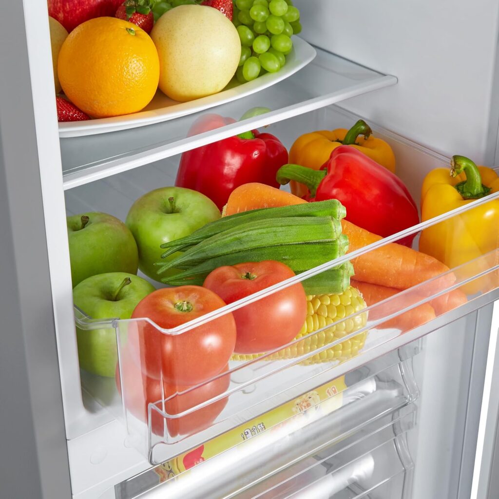 Fridgemaster MC50165ES 50cm Freestanding 60/40 Fridge Freezer - 175-litre capacity with Crisper box - Reversible Door - LED Lighting- 4 Star Freezer Rating - Silver - E Rated           [Energy Class E]